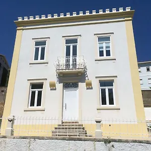  Pensión Coimbraameias Portugal